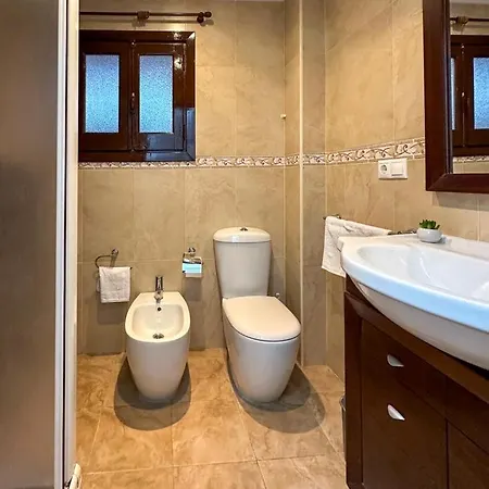 Apartment Casco Antiguo Reformado Wifi Parking Aire Acondicionado Patio Barbacoa Y Balcon Welcome Cycling Teams Calpe